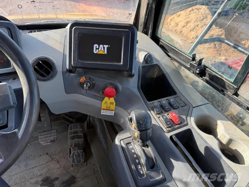 CAT 730 C ساحبات مفصلية