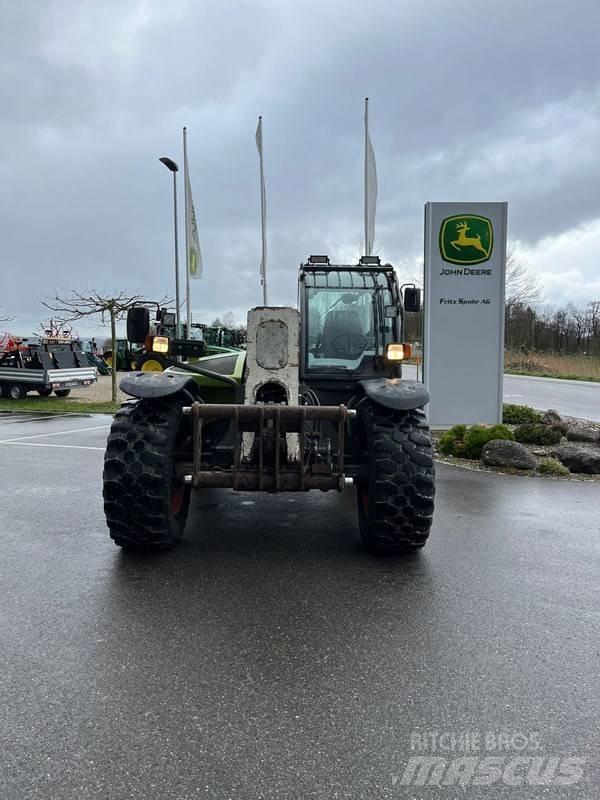 CLAAS Scorpion 7045 معدات مناولة لأغراض الزراعة