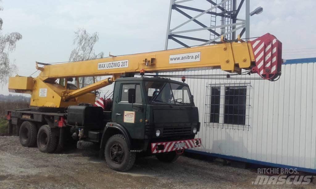 Kamaz KC 45719 رافعات صالحة لكل أنواع الطرق