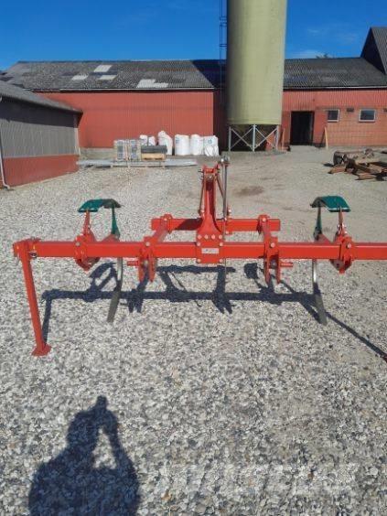 Kverneland Grubber المحراث الحفار