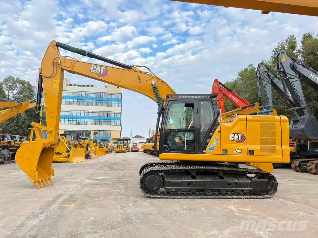 CAT 320 GC حفارات زحافة