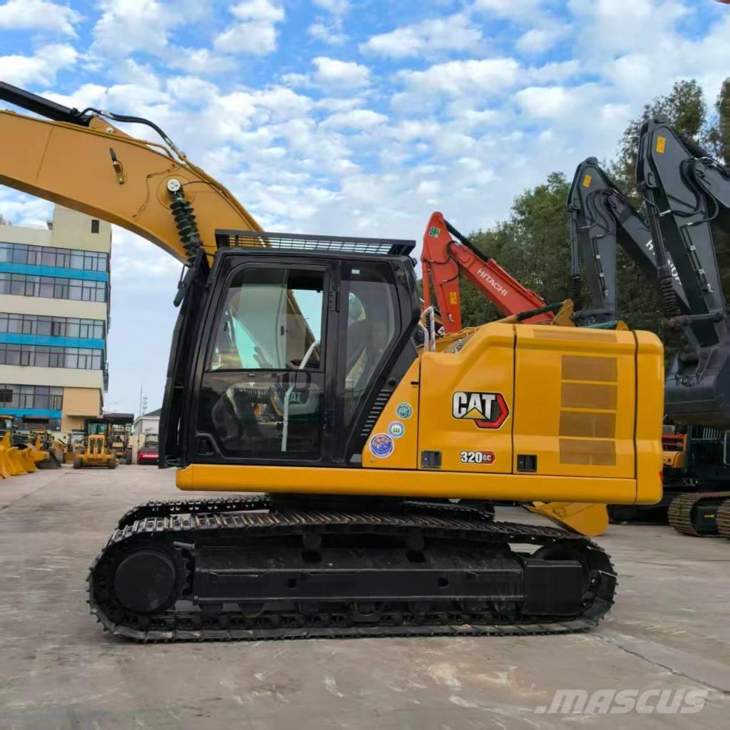 CAT 320 GC حفارات زحافة
