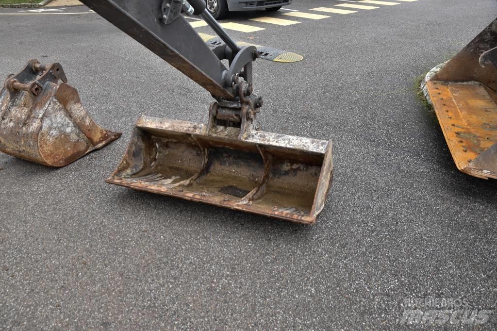 Volvo ECR 50 D حفارات صغيرة أقل من 7 طن (حفارات صغيرة)