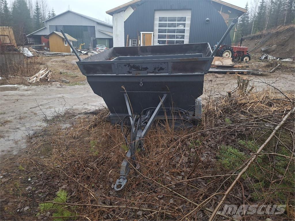  Hiekotinvaunu معدات نشر الرمال والملح