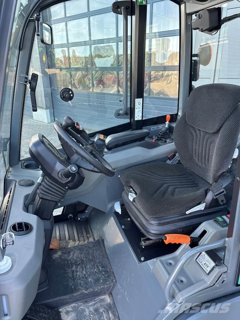 Kramer KL21.5L لوادر بعجل