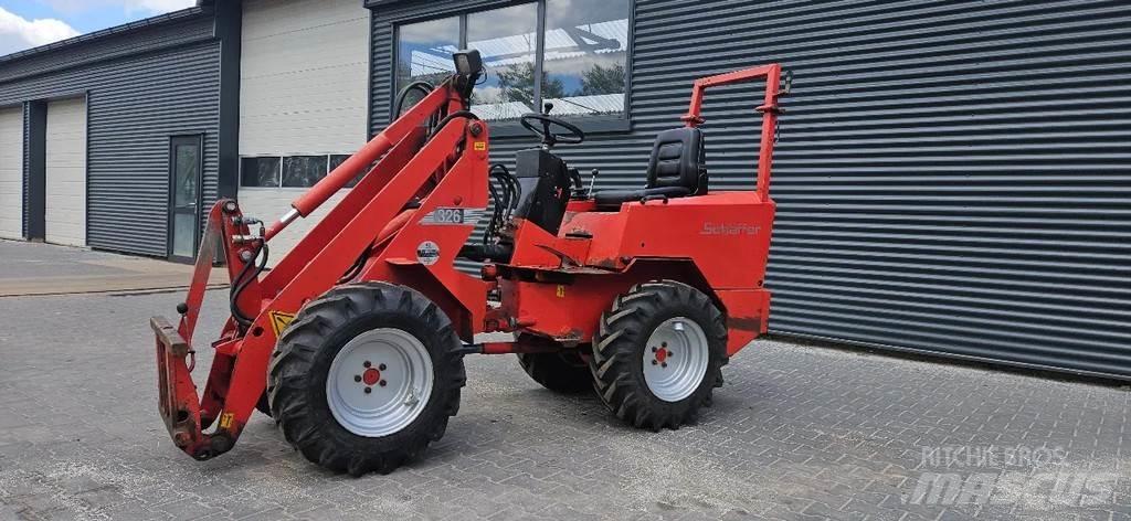 Schäffer 326 لوادر صغيرة