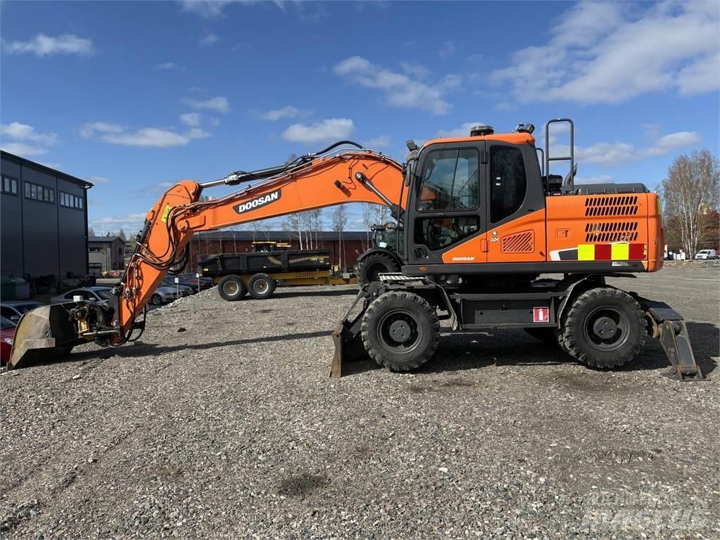 Doosan DX170W-5 حفارات بعجل