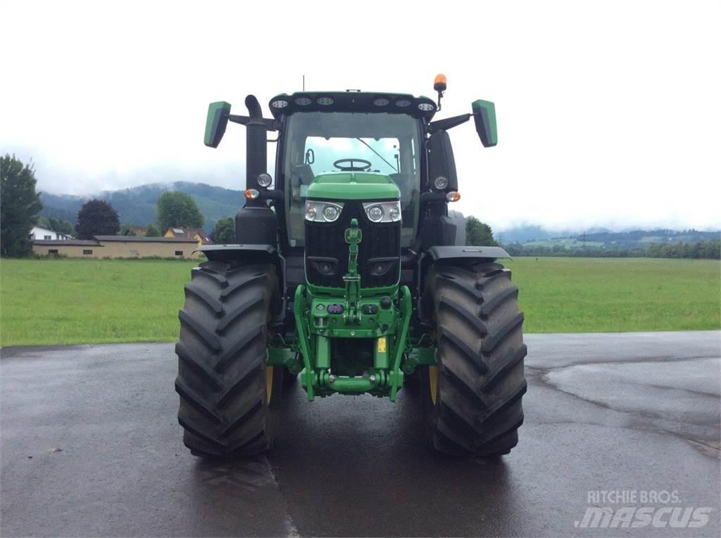 John Deere 6 R 250 الجرارات