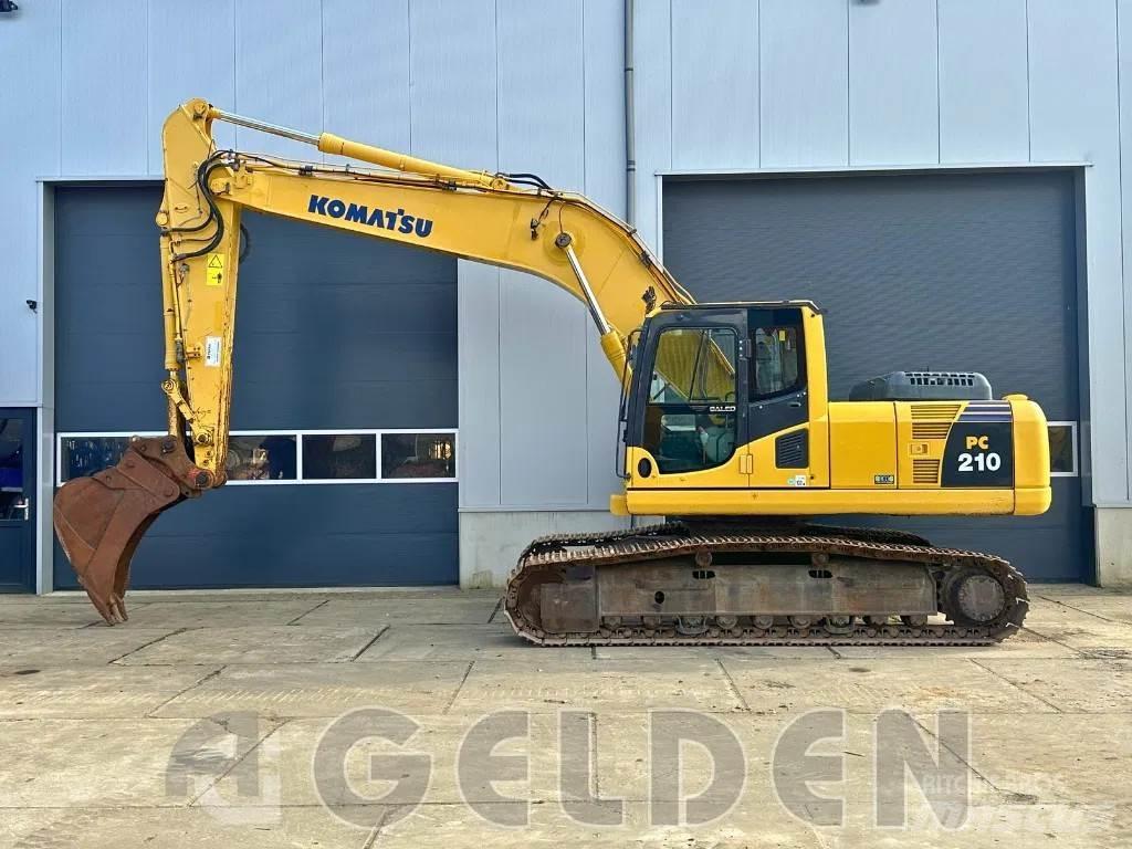 Komatsu PC210 LC-8 حفارات زحافة