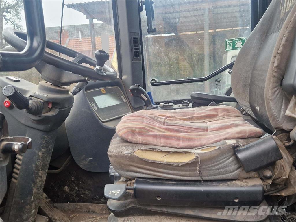 JCB 416 HT لوادر بعجل