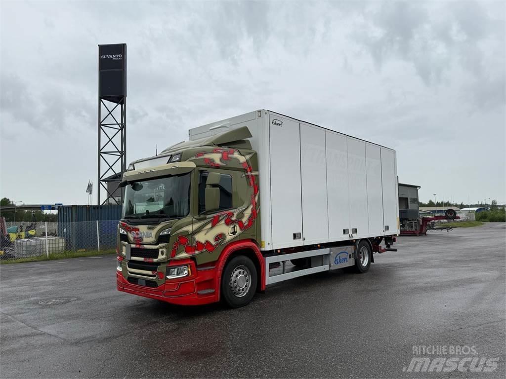 Scania P320 شاحنات ذات هيكل صندوقي
