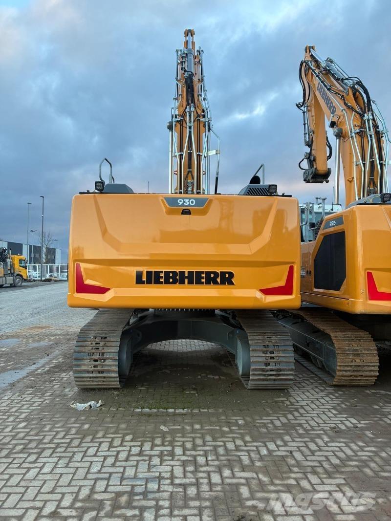 Liebherr R930 حفارات زحافة