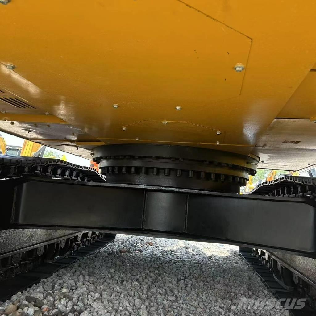CAT 336 D L حفارات زحافة