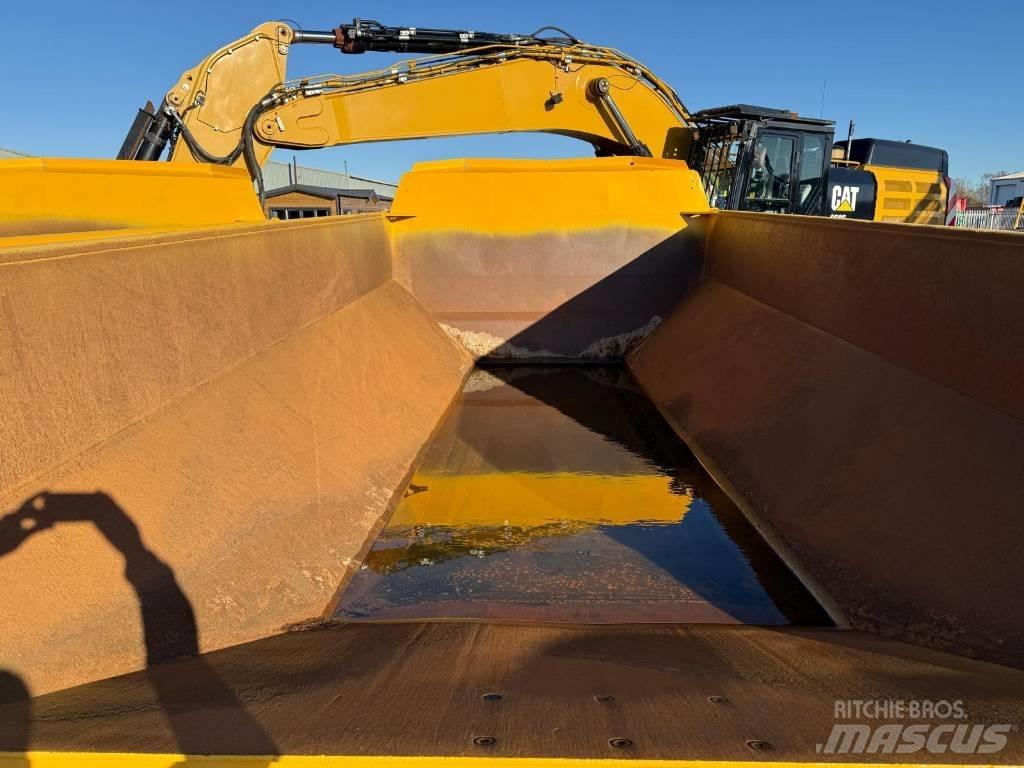 Volvo A 30 G الشاسيه والتعليق