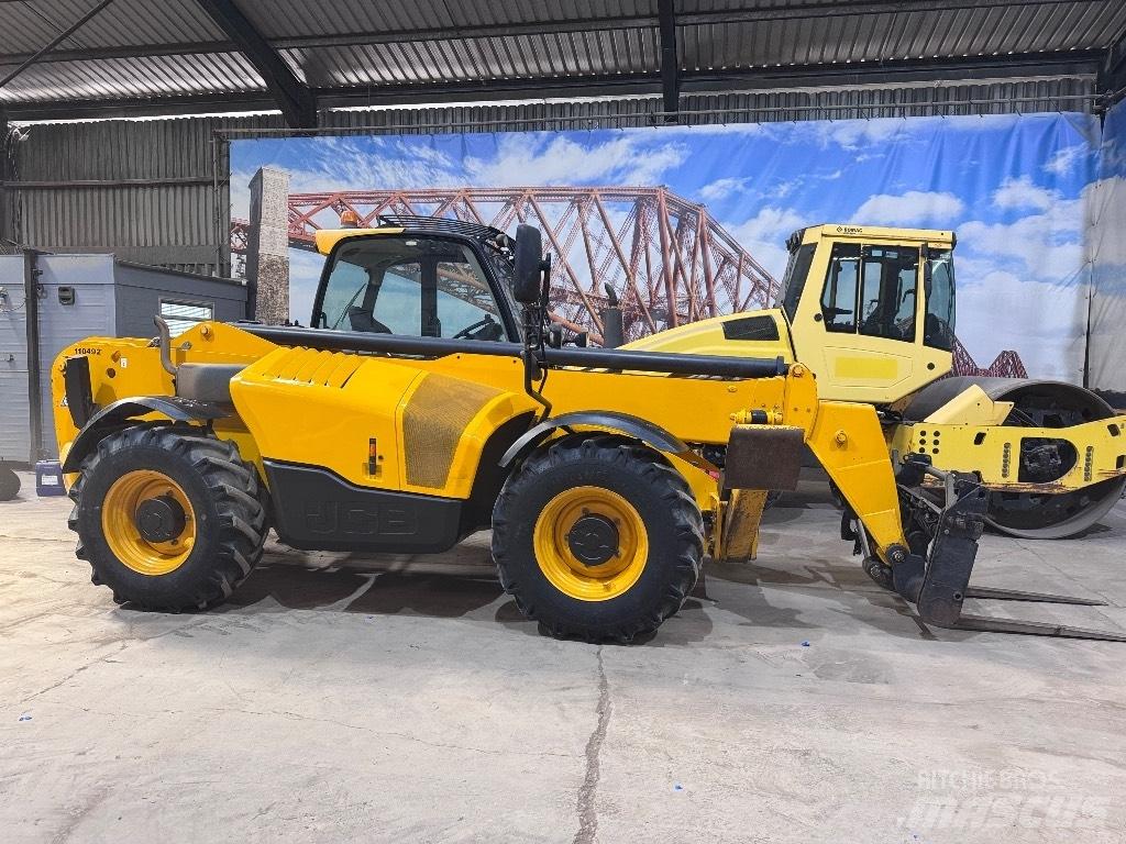 JCB 540-140 مناولات متداخلة