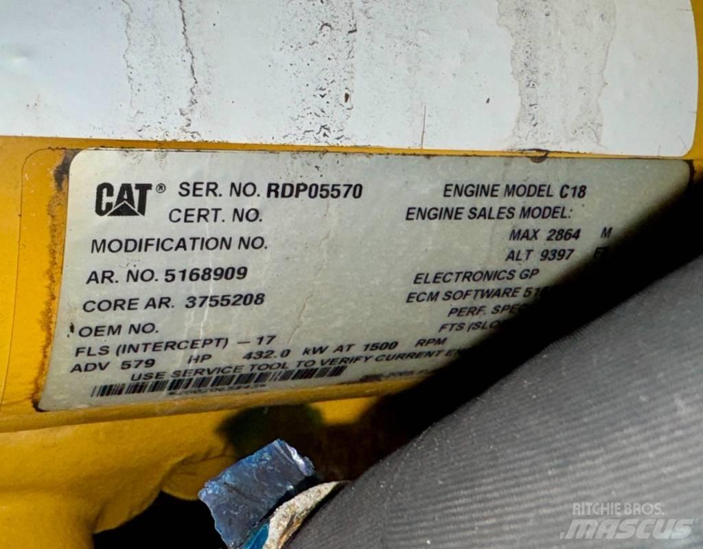 CAT 988 K لوادر بعجل