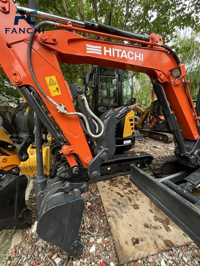 Hitachi 35U حفارات زحافة