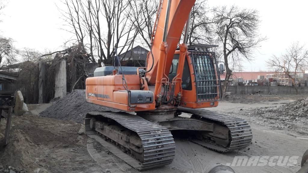 Doosan DX 340 LC حفارات زحافة