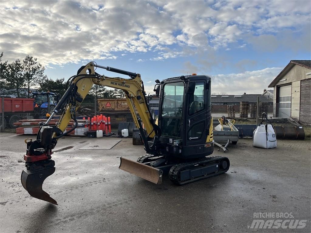 New Holland E 26 C حفارات صغيرة أقل من 7 طن (حفارات صغيرة)
