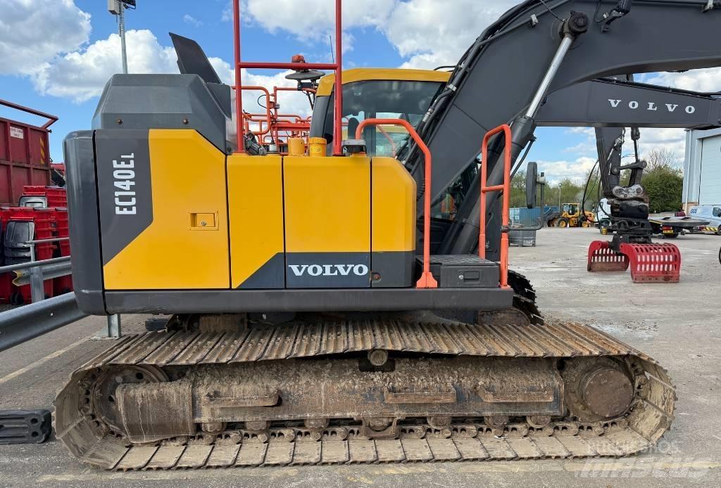 Volvo EC 140 EL حفارات زحافة