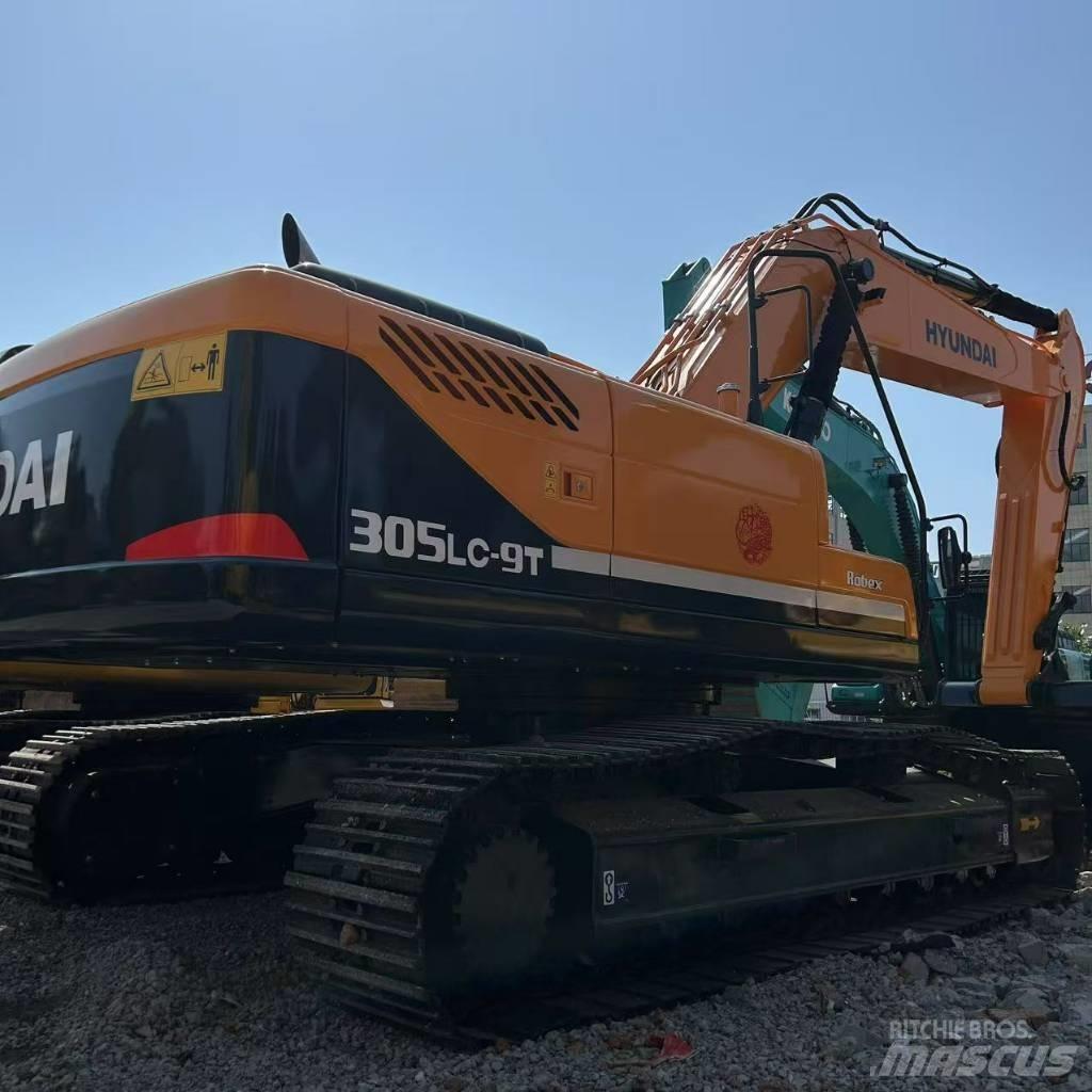 Hyundai 305LC-9T حفارات زحافة