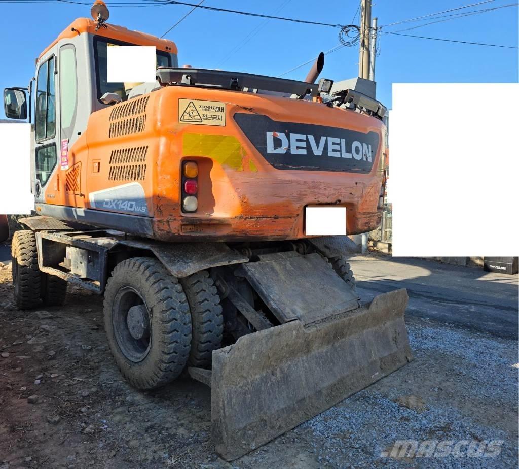 Doosan DX140W-5 حفارات بعجل