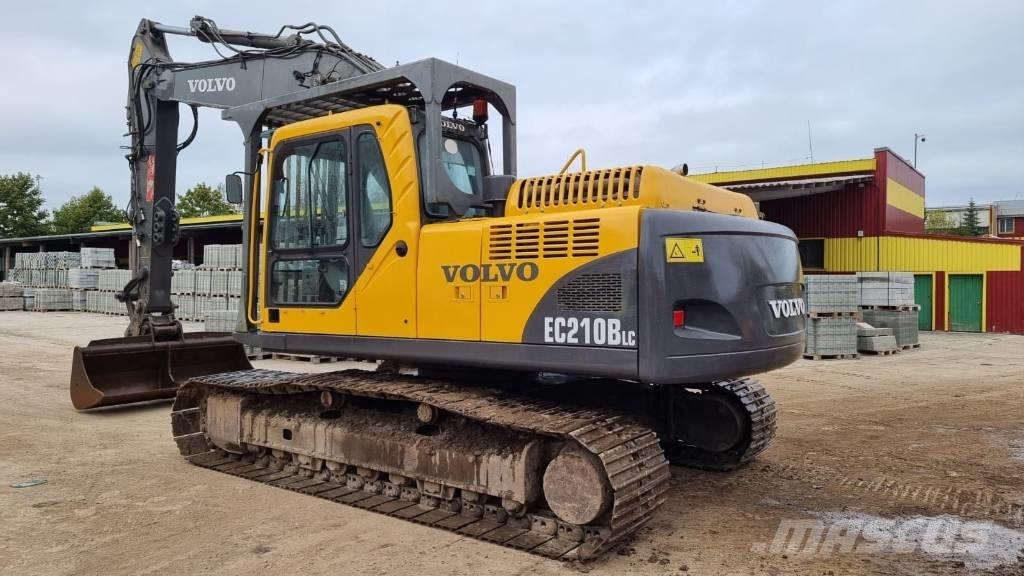 Volvo EC 210 B LC حفارات زحافة