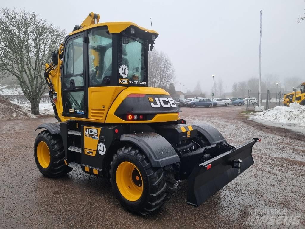 JCB Hydradig 110W حفارات بعجل