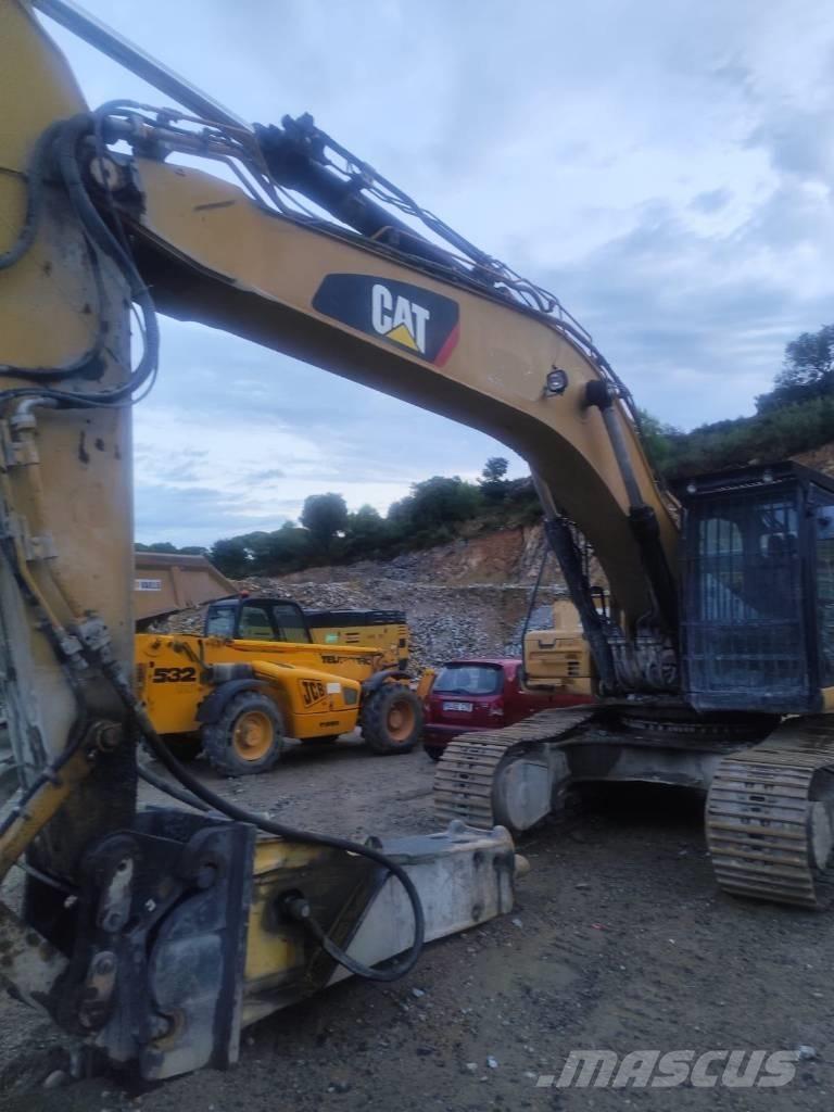 CAT 336 F LN حفارات زحافة