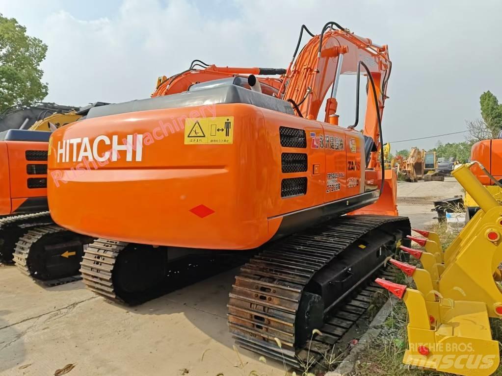 Hitachi ZX 200 حفارات زحافة