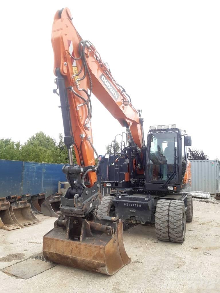 Doosan DX165 WR-7 حفارات بعجل