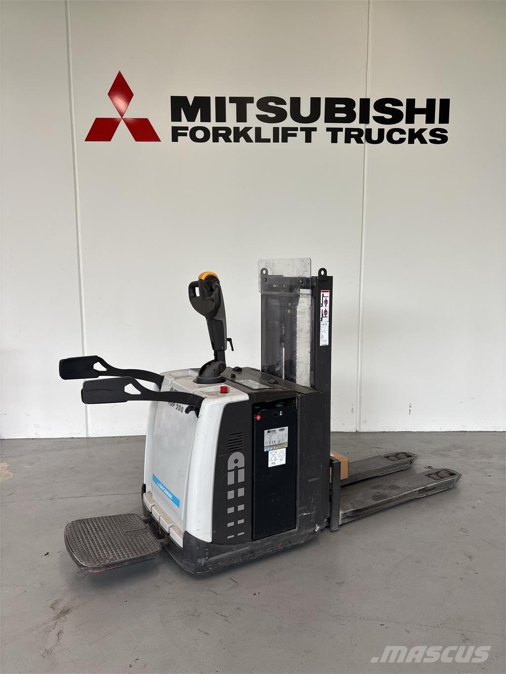 Atlet PDP200 شاحنات مناولة ذاتية الدفع