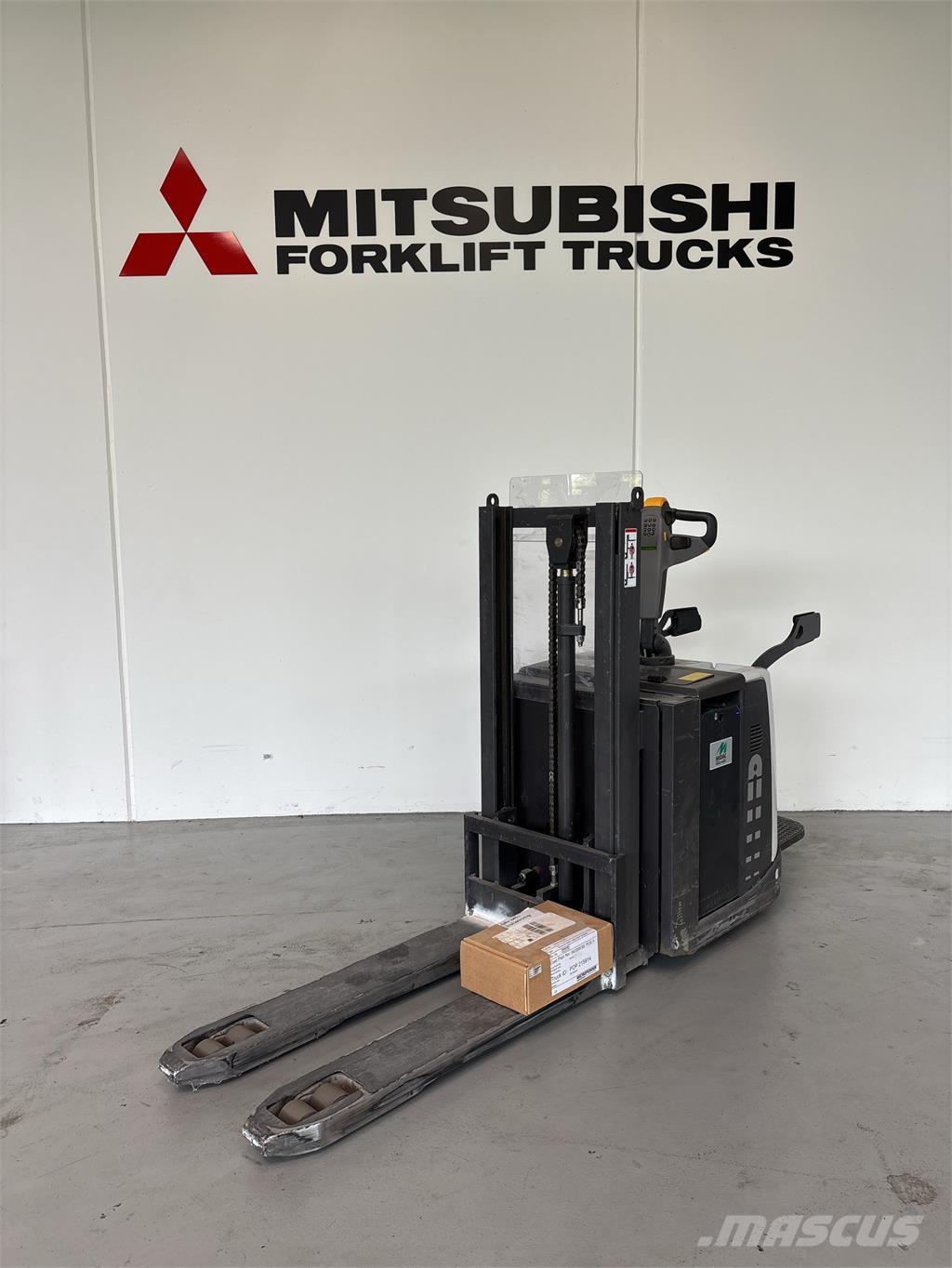 Atlet PDP200 شاحنات مناولة ذاتية الدفع