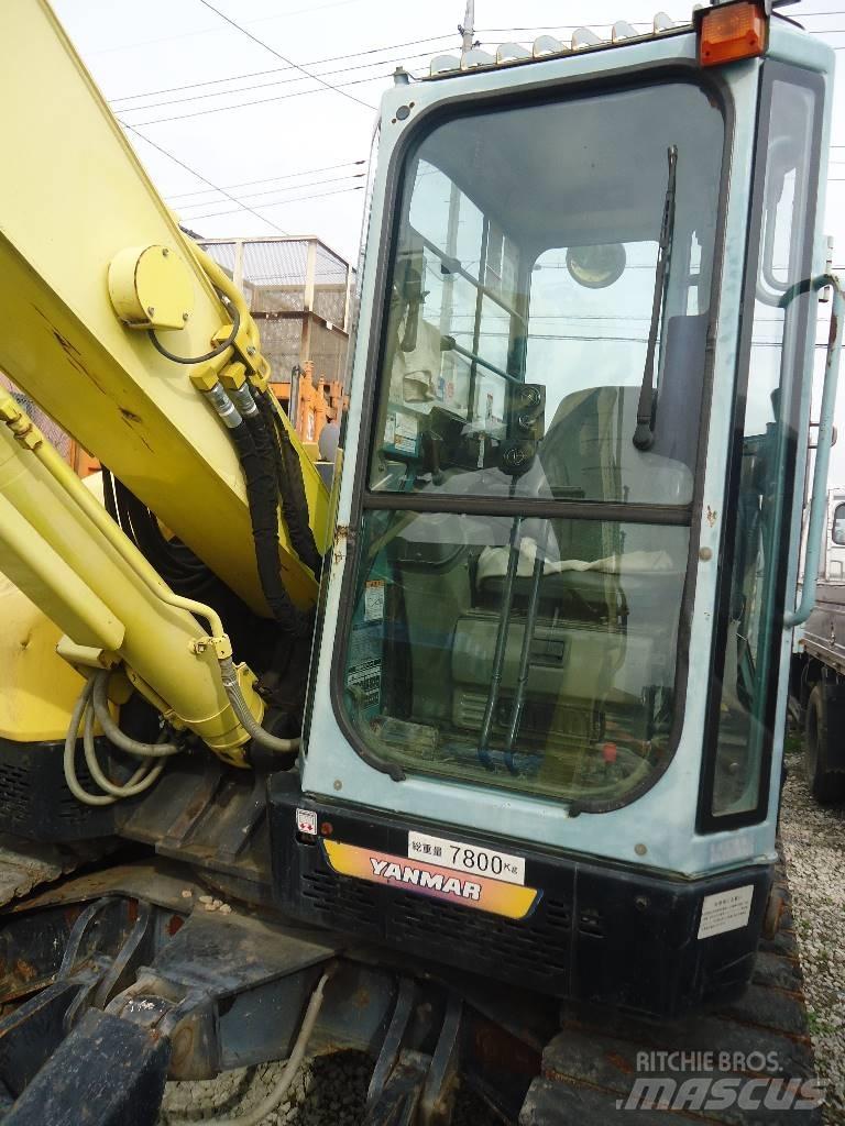 Yanmar B7-5A حفارات وسط 7 طن - 12 طن