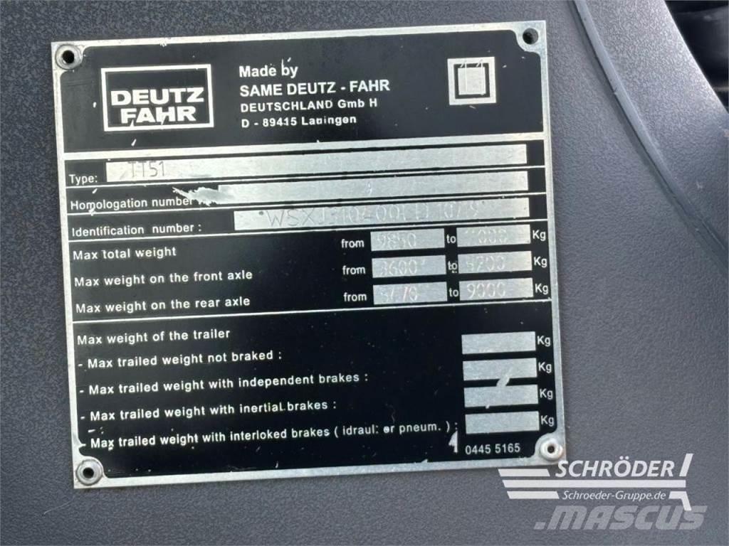 Deutz-Fahr M 650 الجرارات