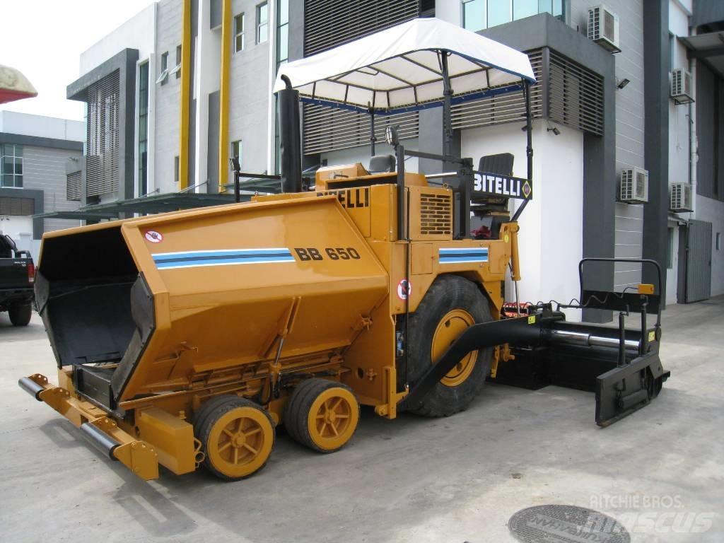 Bitelli 650 معدات السفلتة
