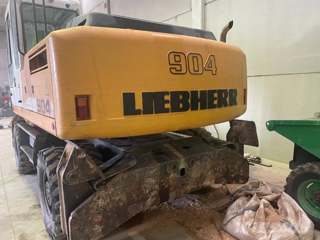 Liebherr A 904 C حفارات بعجل