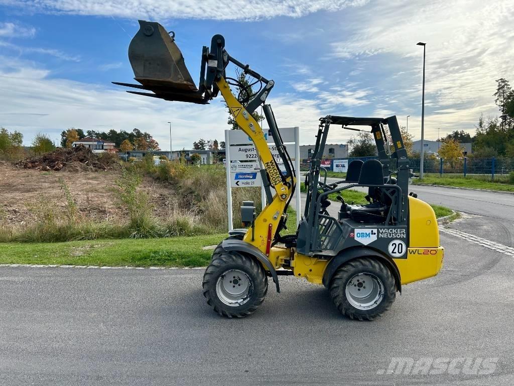 Wacker Neuson WL 20 لوادر بعجل