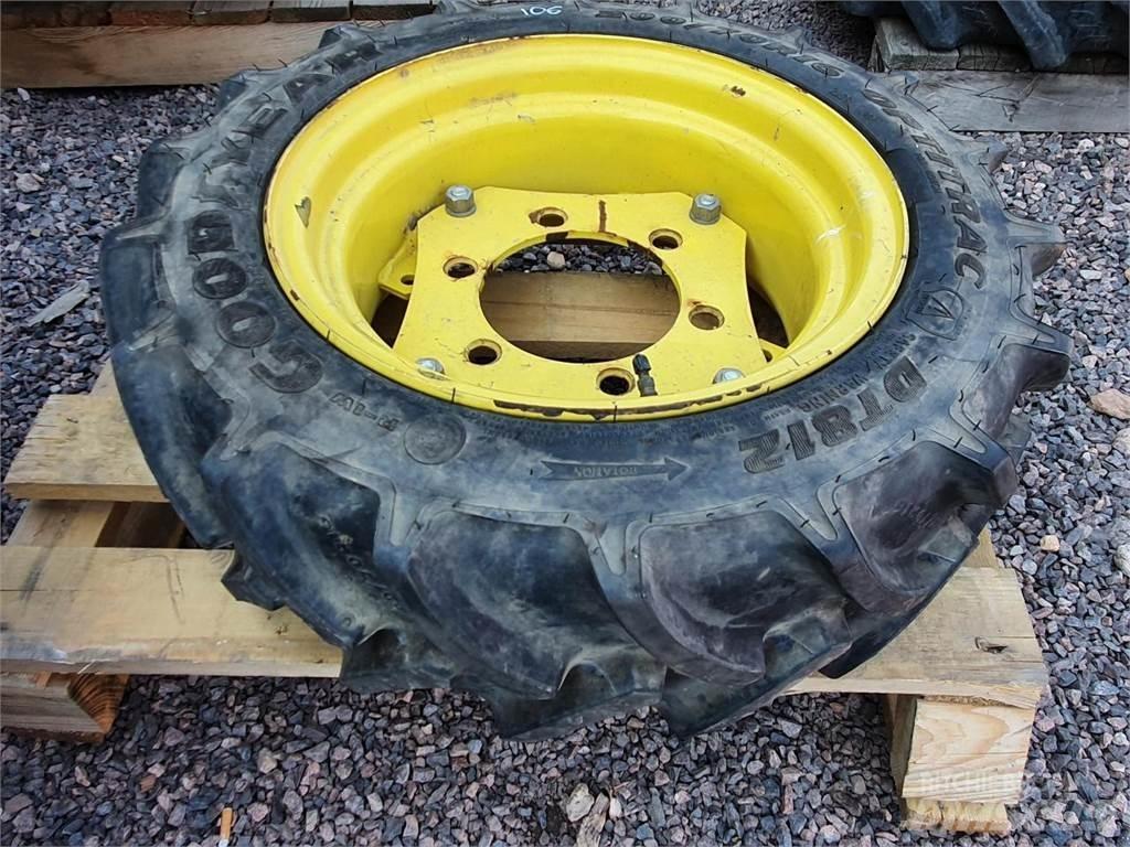 Goodyear 200/70R16 الإطارات والعجلات والحافات