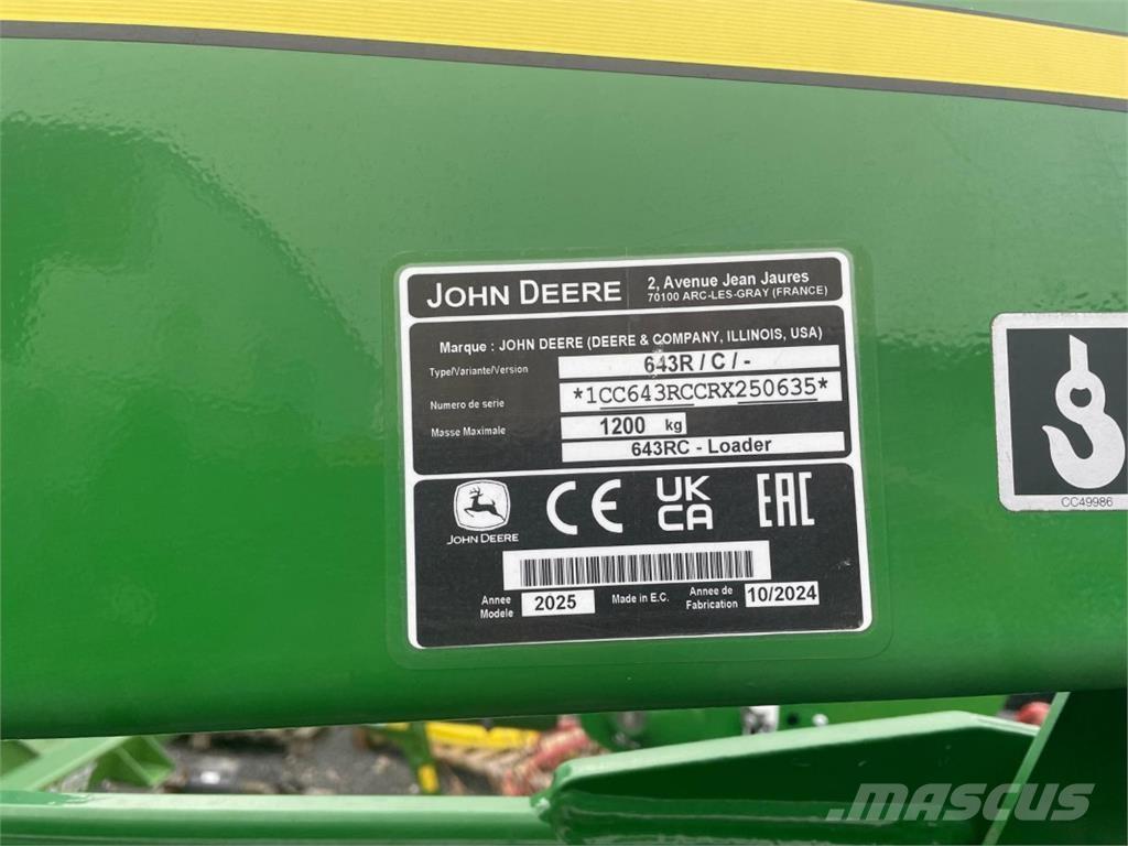 John Deere 643R لوادر وحفارات أمامية