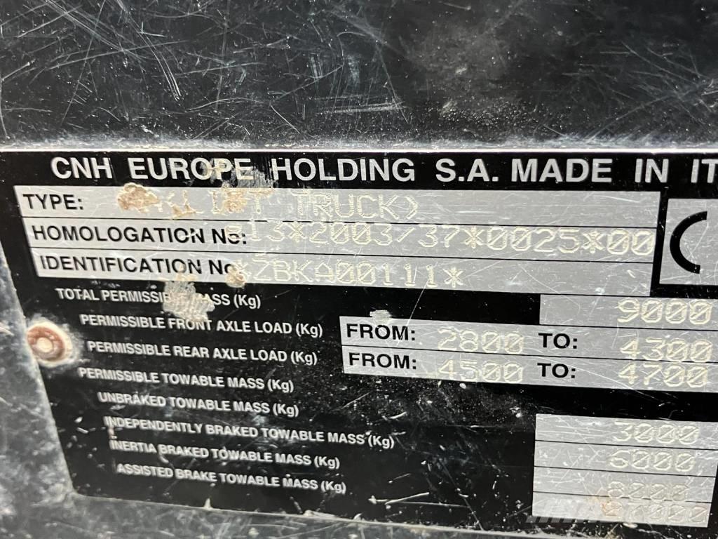 New Holland LM5040 معدات مناولة لأغراض الزراعة