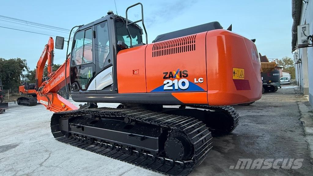 Hitachi ZX 210 LC-6 حفارات زحافة