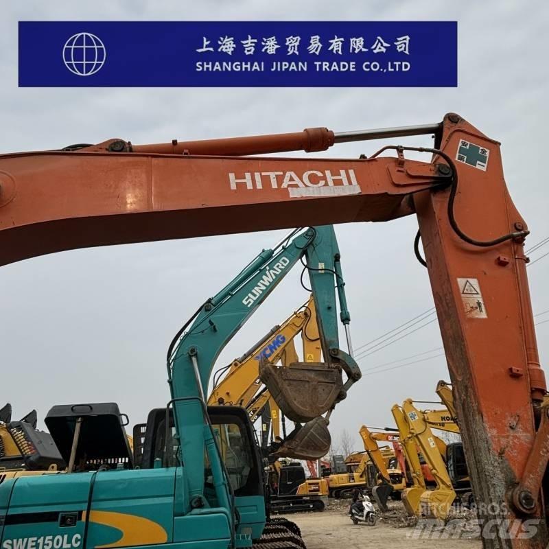 Hitachi ZX 200 حفارات زحافة