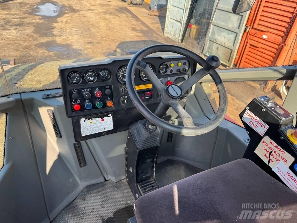 Dynapac CA 512 D مداحل أحادية الأسطوانة
