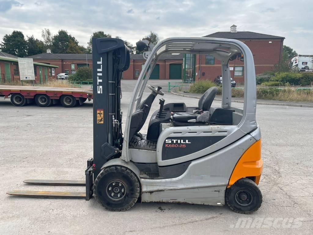 Still RX 60-25 شاحنات ذات رافعات شوكية تعمل بالكهرباء