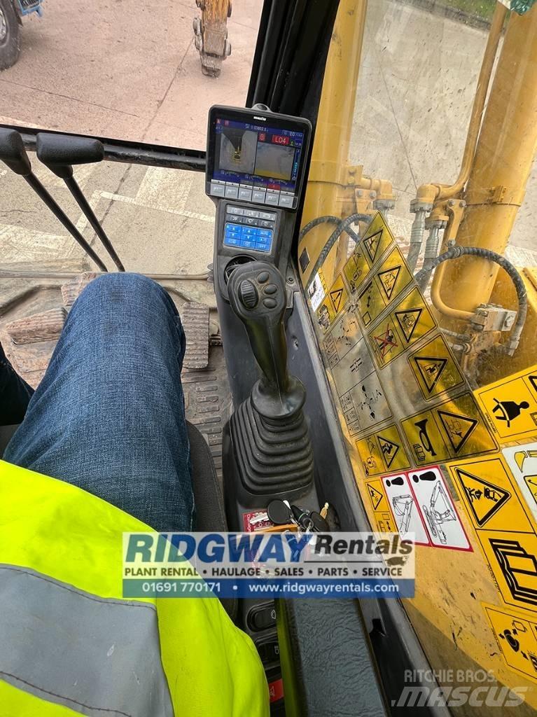 Komatsu PC 490 LC-11 حفارات زحافة