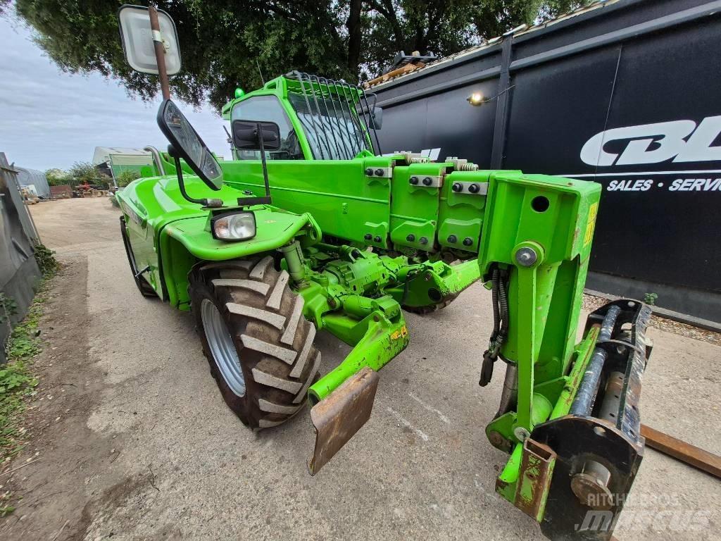 Merlo P 40.17 مناولات متداخلة