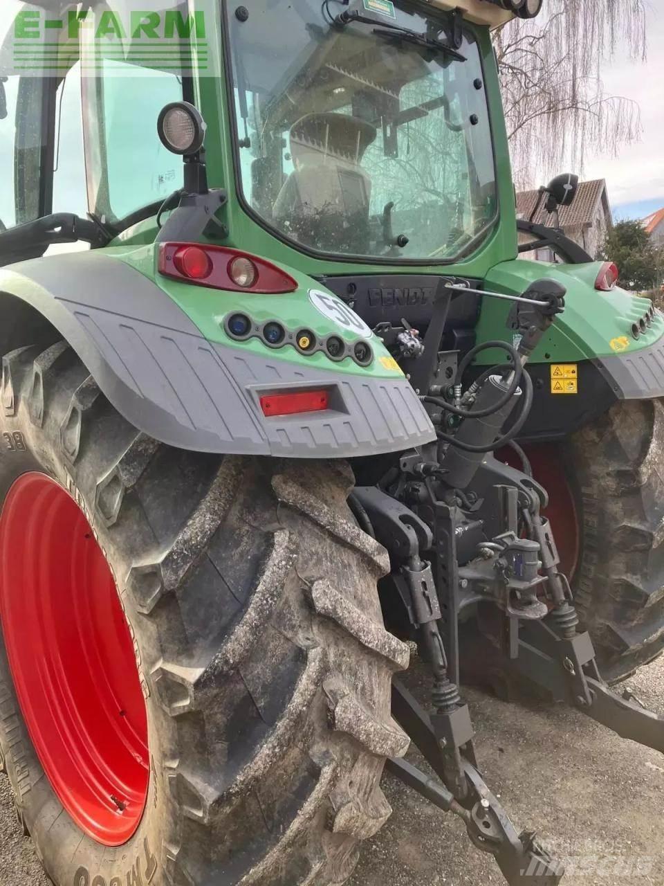 Fendt 513 vario الجرارات