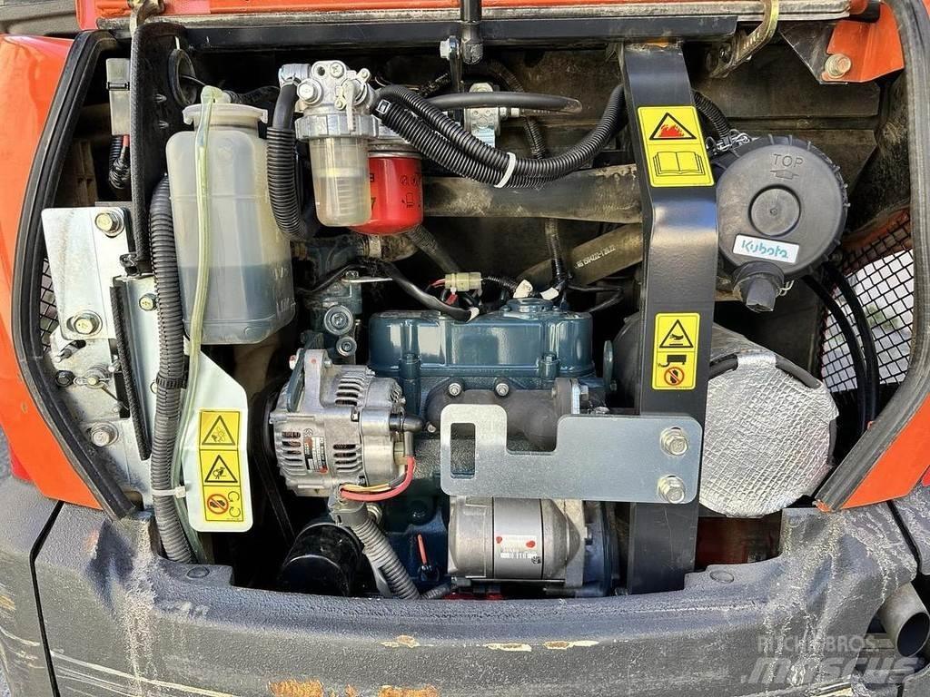 Kubota KX016-4 حفارات صغيرة أقل من 7 طن (حفارات صغيرة)