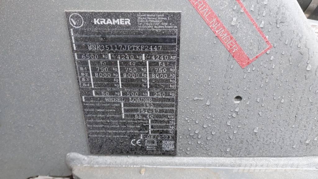 Kramer 8085T لوادر صغيرة